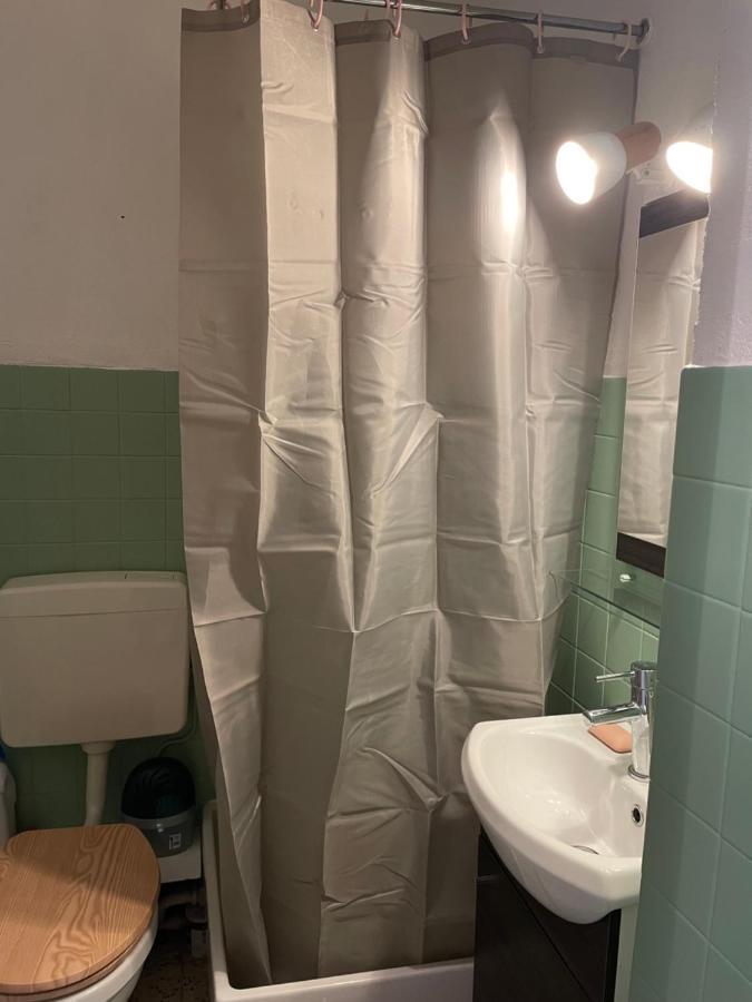 Studio Amelie Proche Des Thermes 2Ieme Etage Apartman Kültér fotó